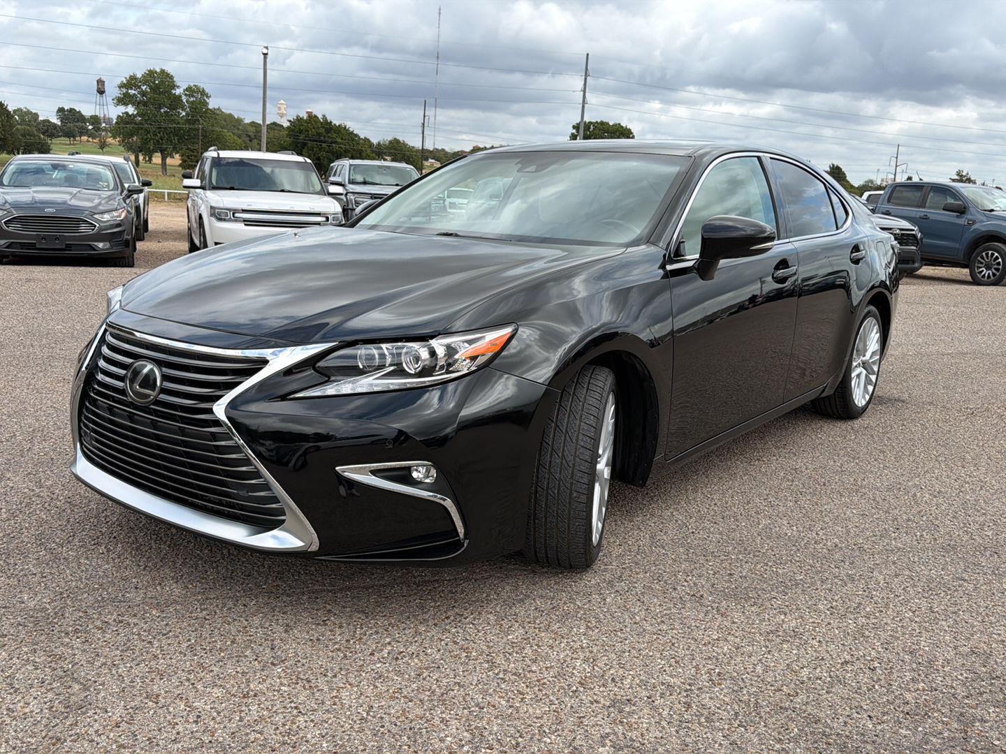 Used 2016 Lexus ES 350 Sedan