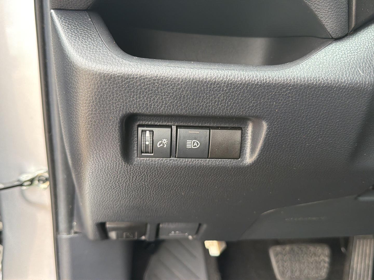 Used 2019 Toyota RAV4 SUV