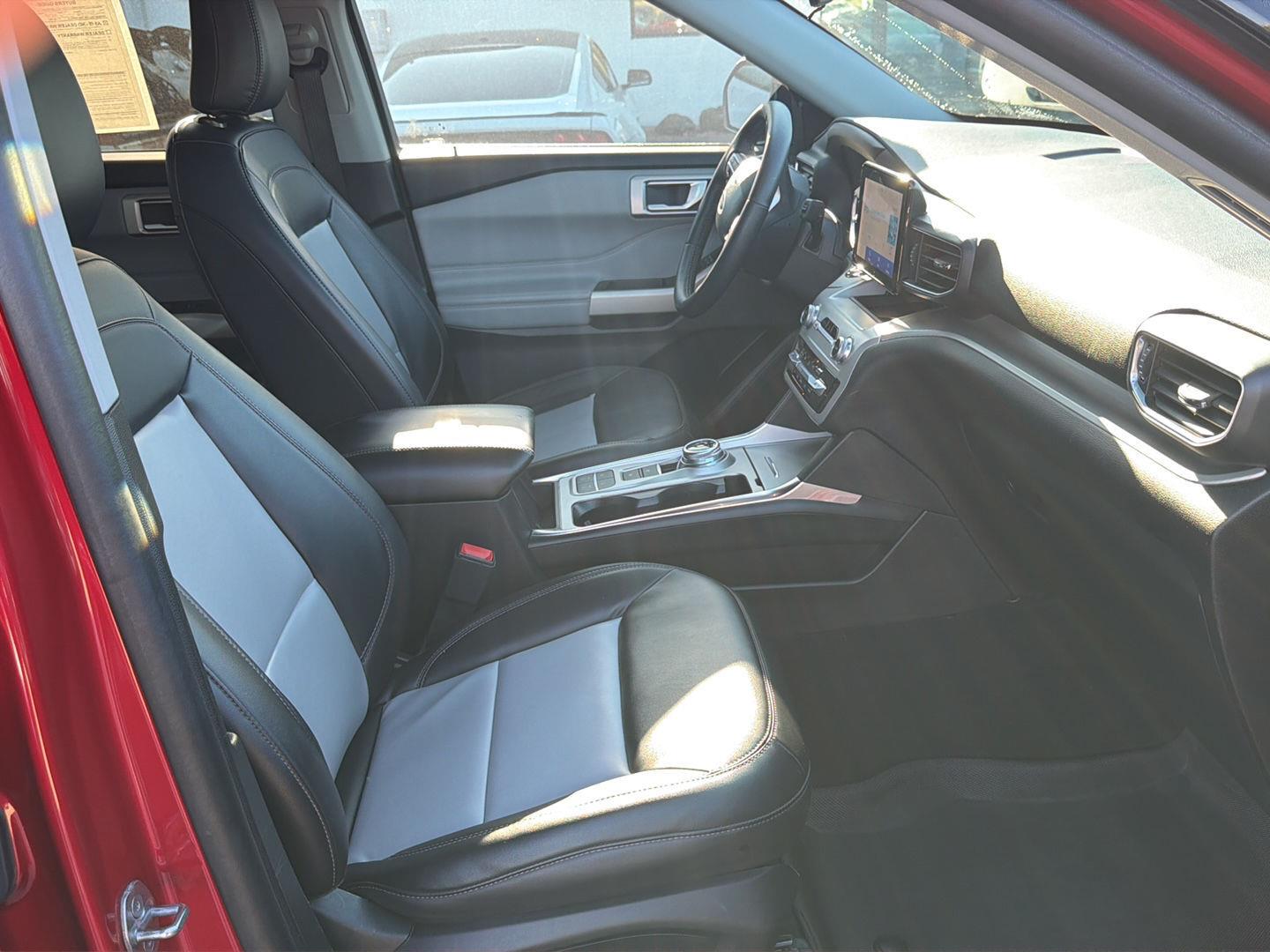 Used 2023 Ford Explorer SUV