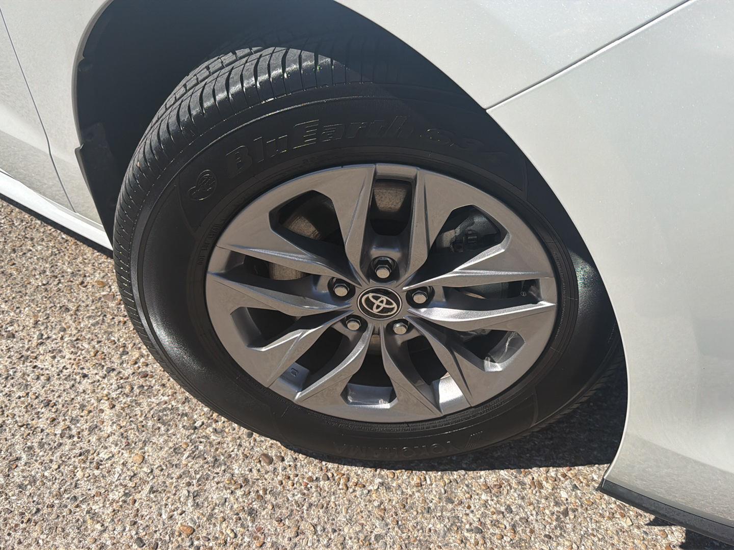 Used 2026 Toyota Sienna Van