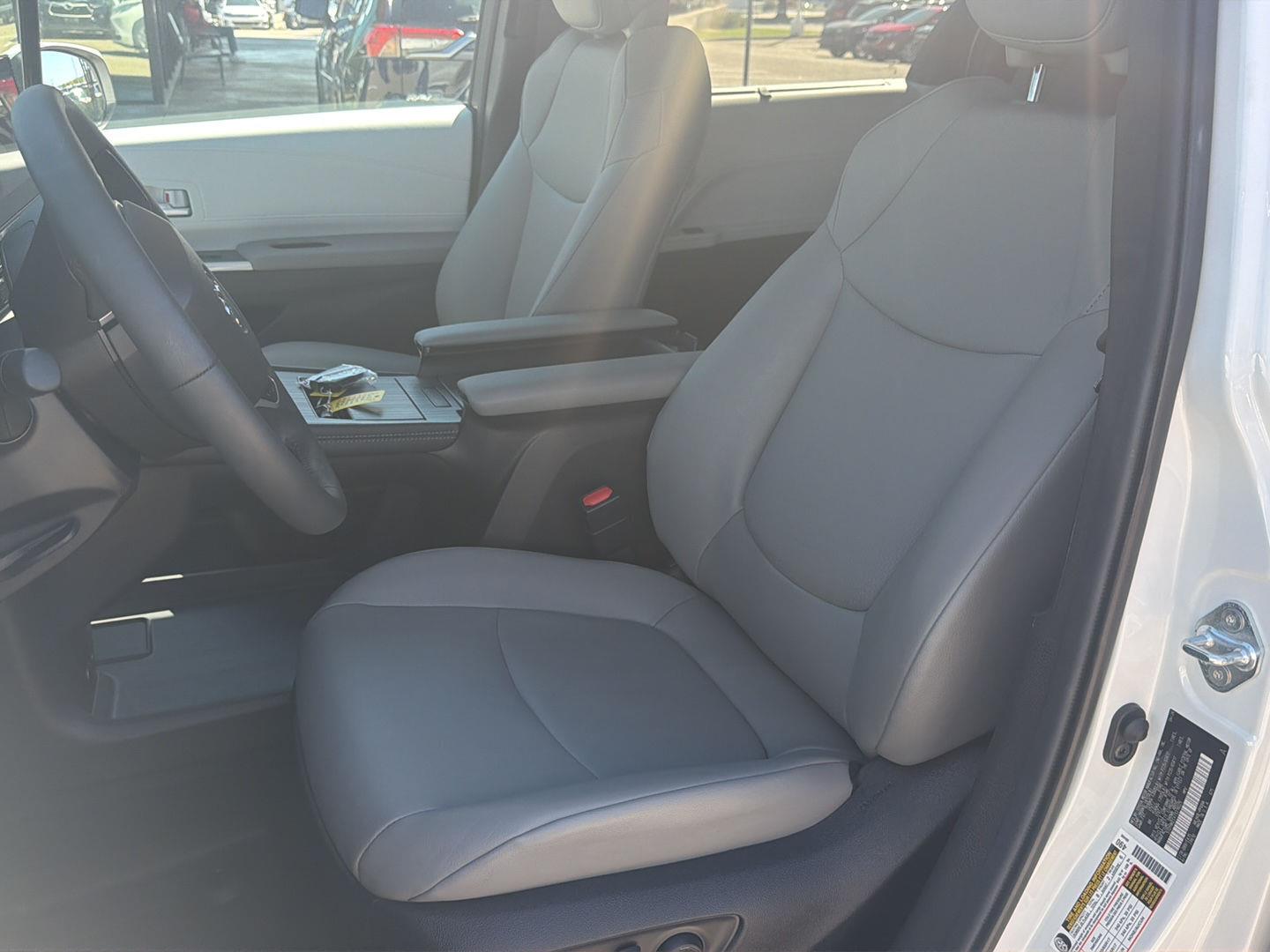 Used 2026 Toyota Sienna Van