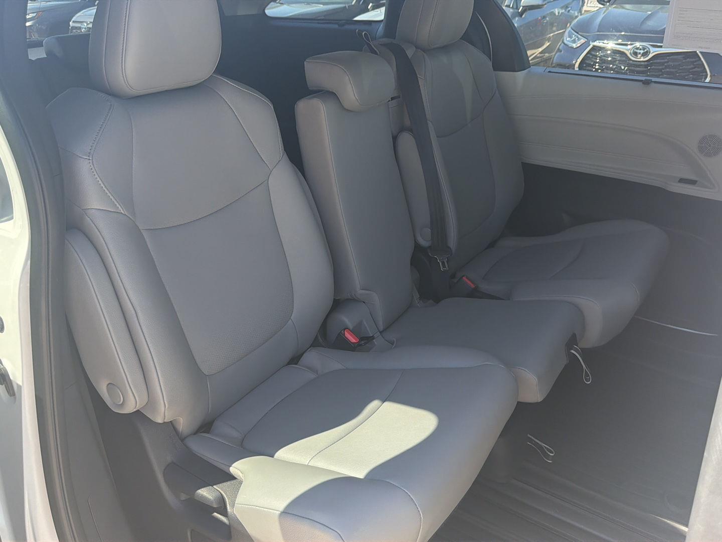 Used 2026 Toyota Sienna Van