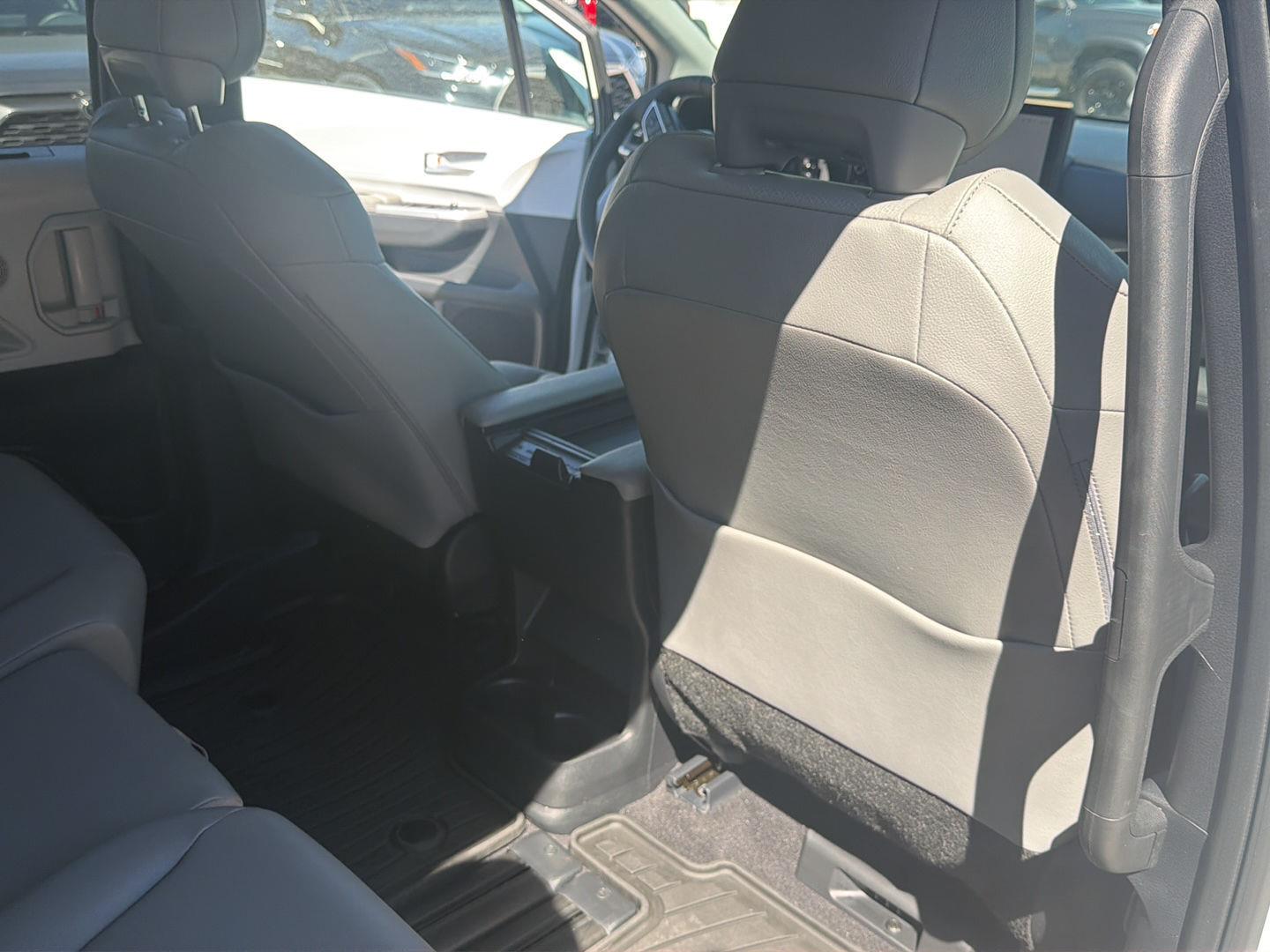Used 2026 Toyota Sienna Van