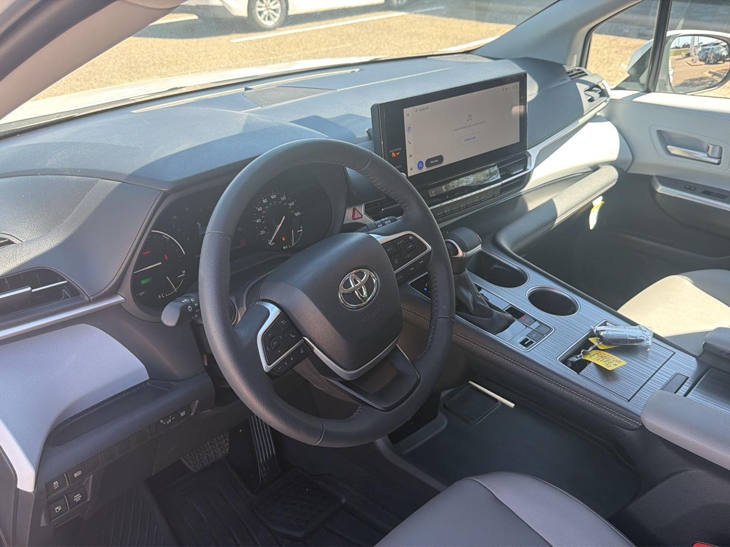 Used 2026 Toyota Sienna Van