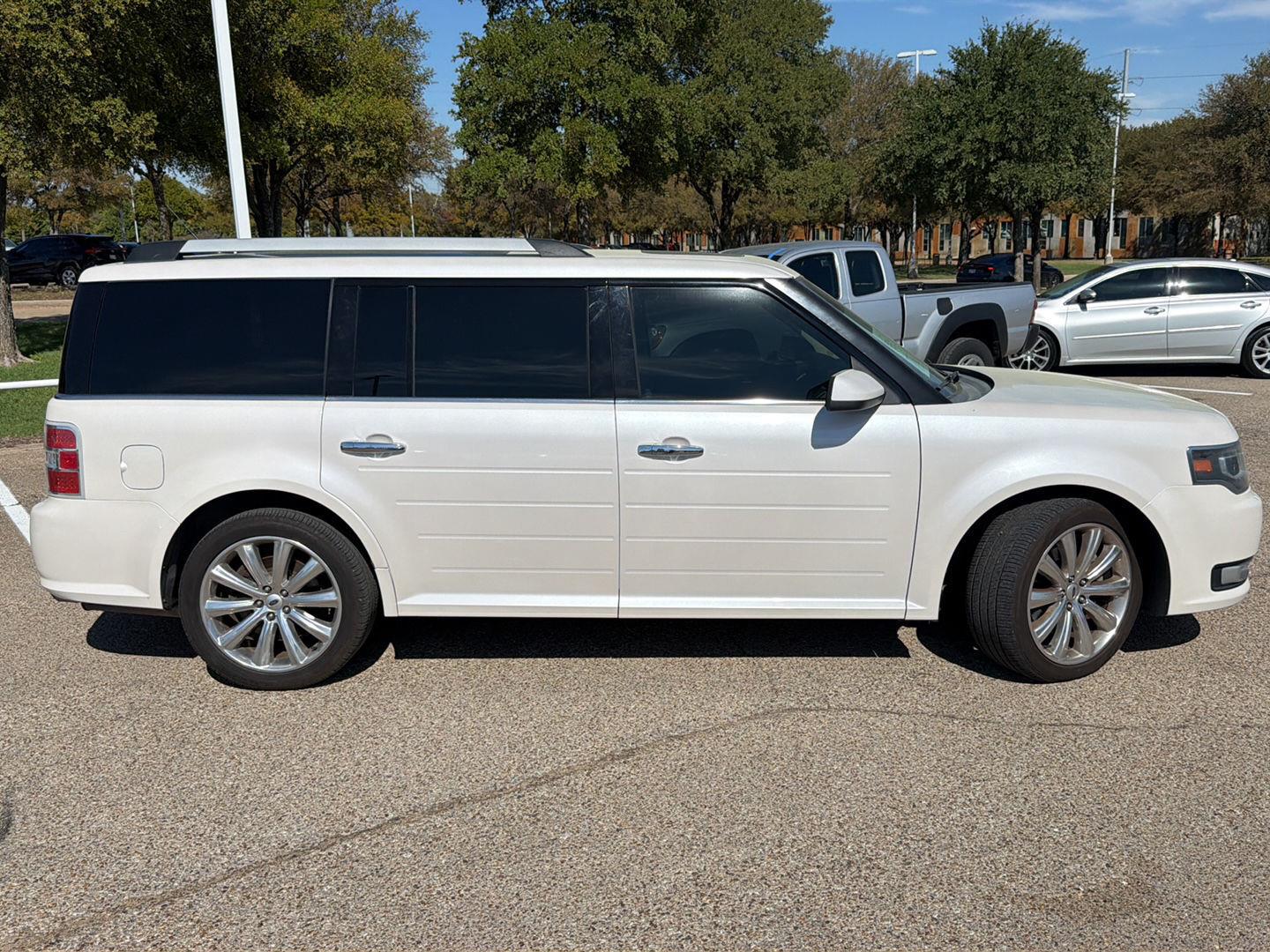 Used 2015 Ford Flex Limited with VIN 2FMHK6DT5FBA17979 for sale in Waco, TX