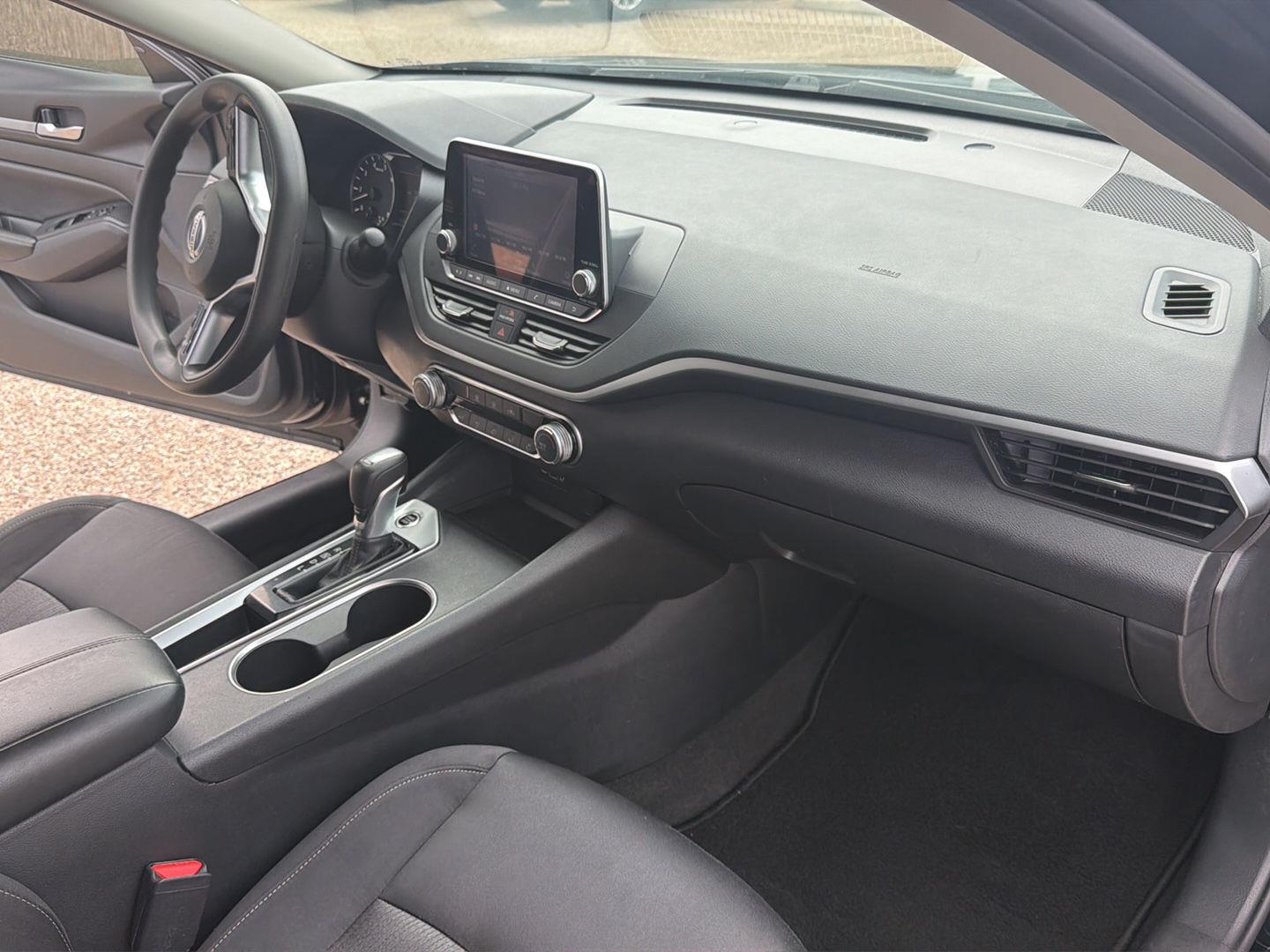 Used 2022 Nissan Altima Sedan