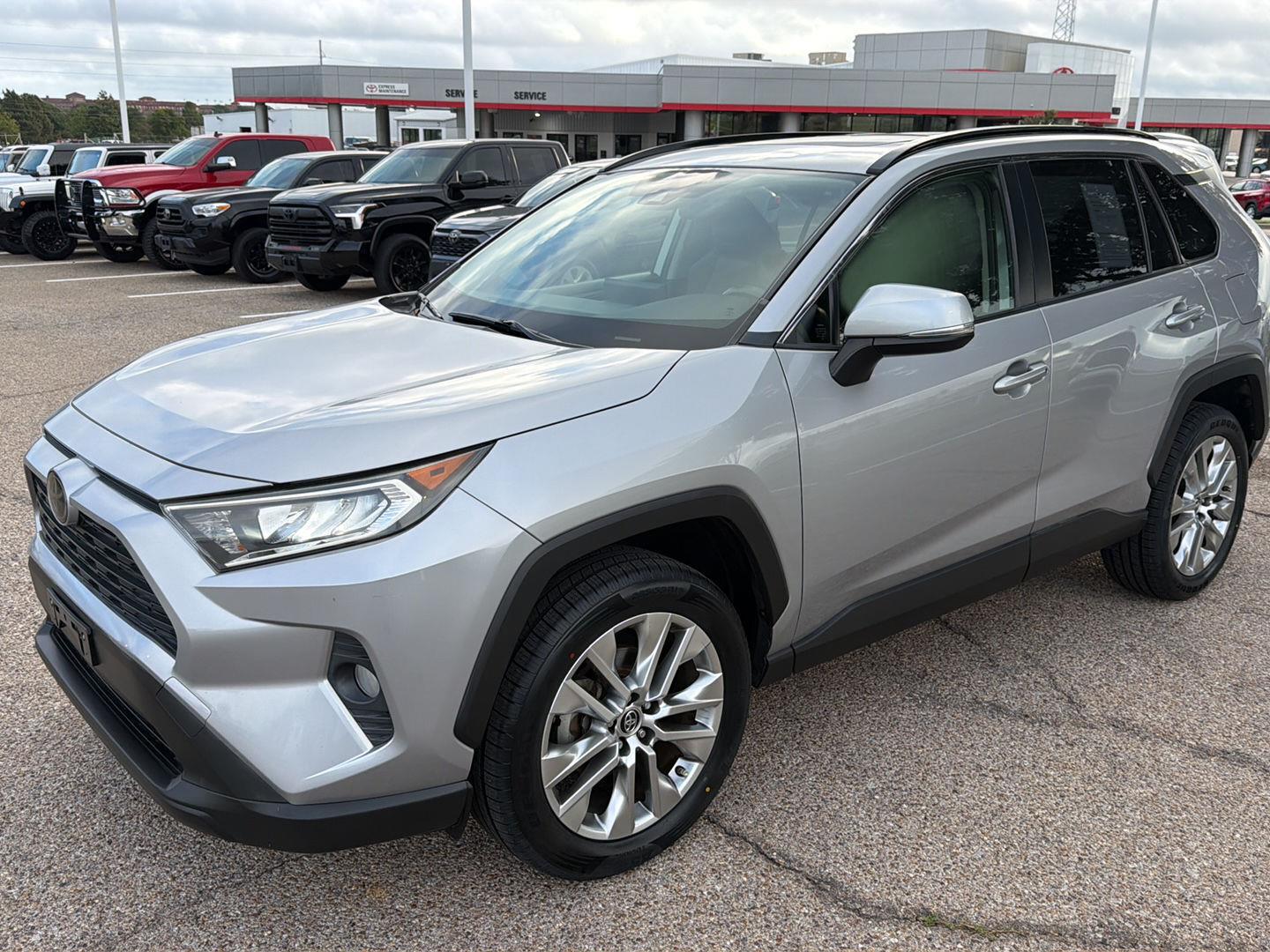 Used 2019 Toyota RAV4 SUV