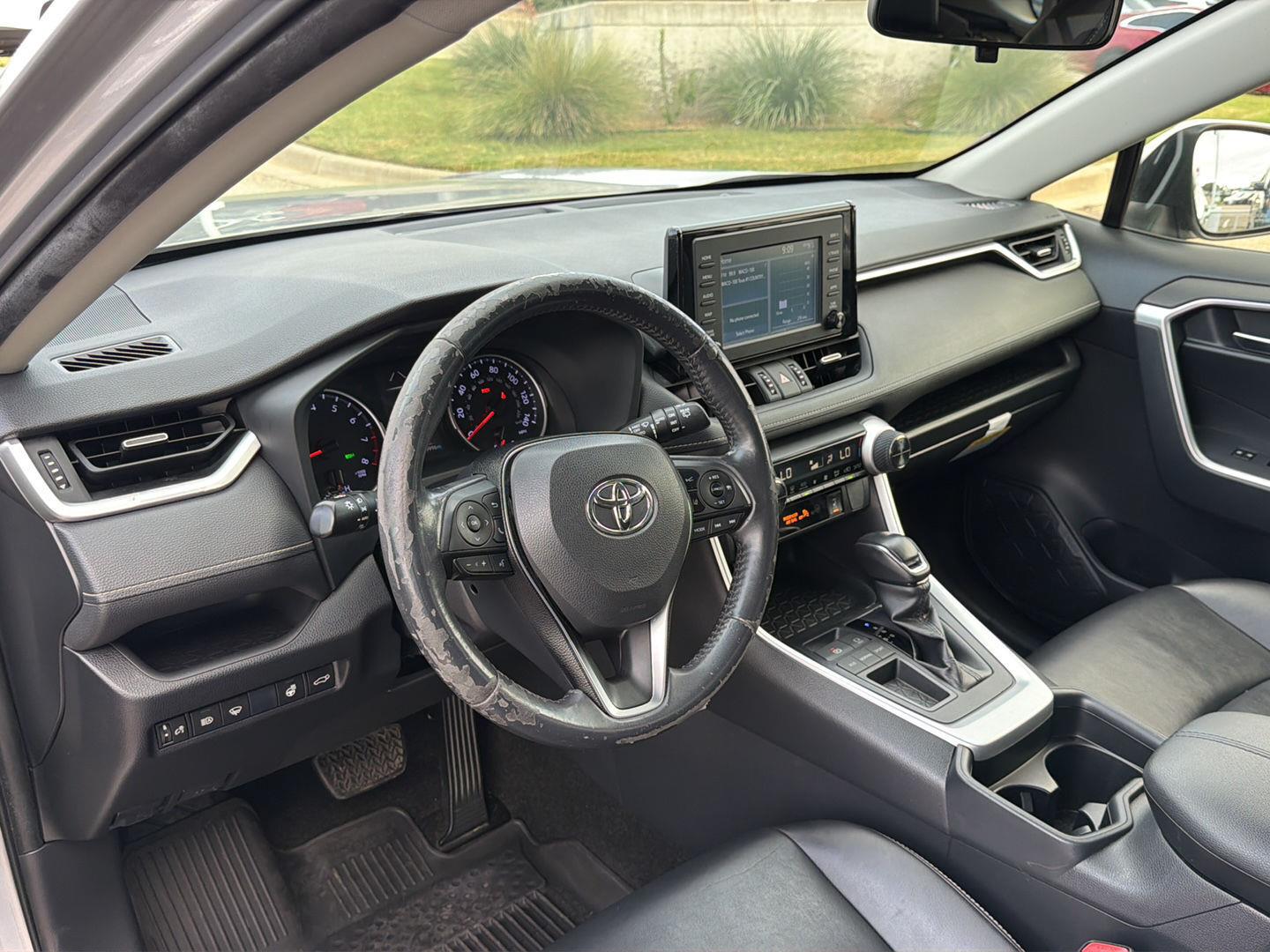 Used 2019 Toyota RAV4 SUV