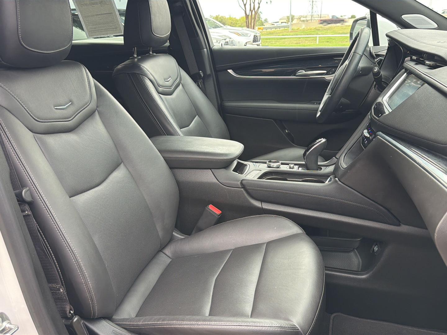 Used 2025 Cadillac XT5 SUV