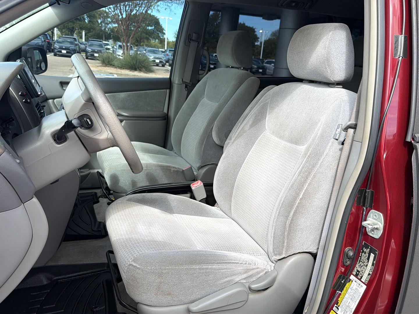 Used 2006 Toyota Sienna Van