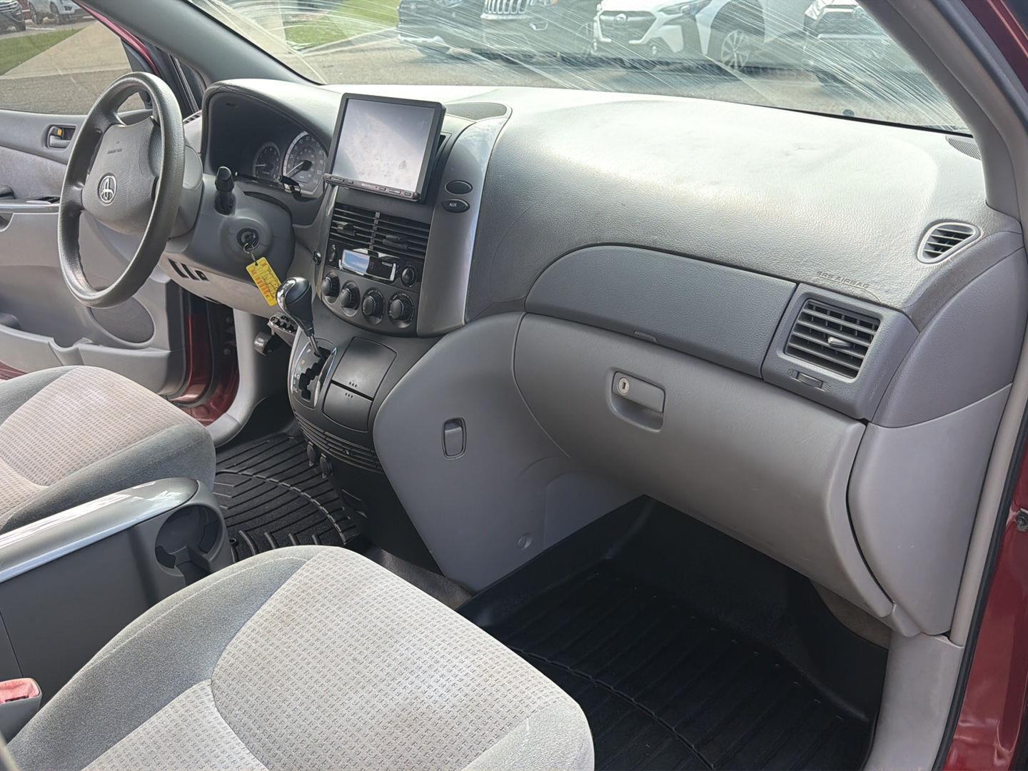 Used 2006 Toyota Sienna Van