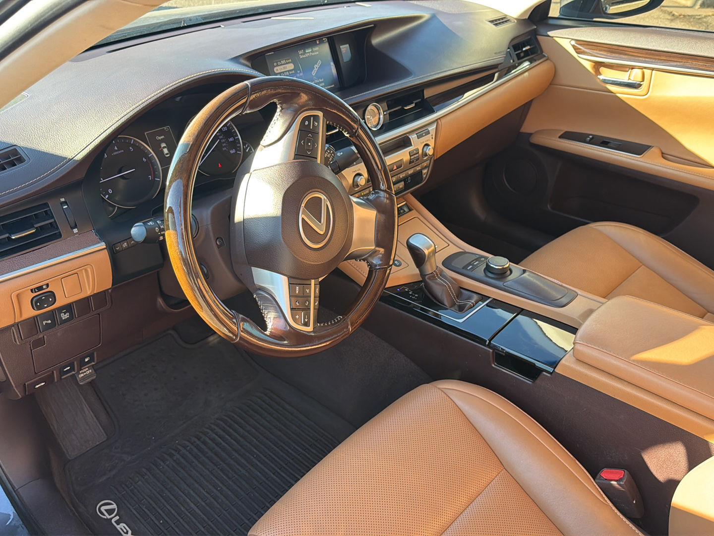 Used 2016 Lexus ES 350 Sedan