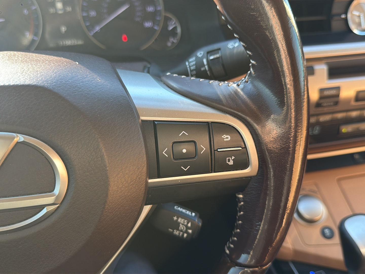 Used 2016 Lexus ES 350 Sedan