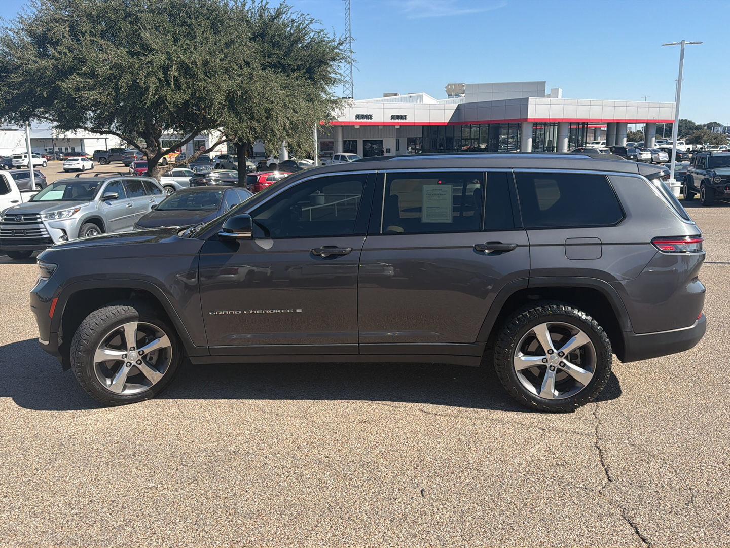 Used 2021 Jeep Grand Cherokee L SUV