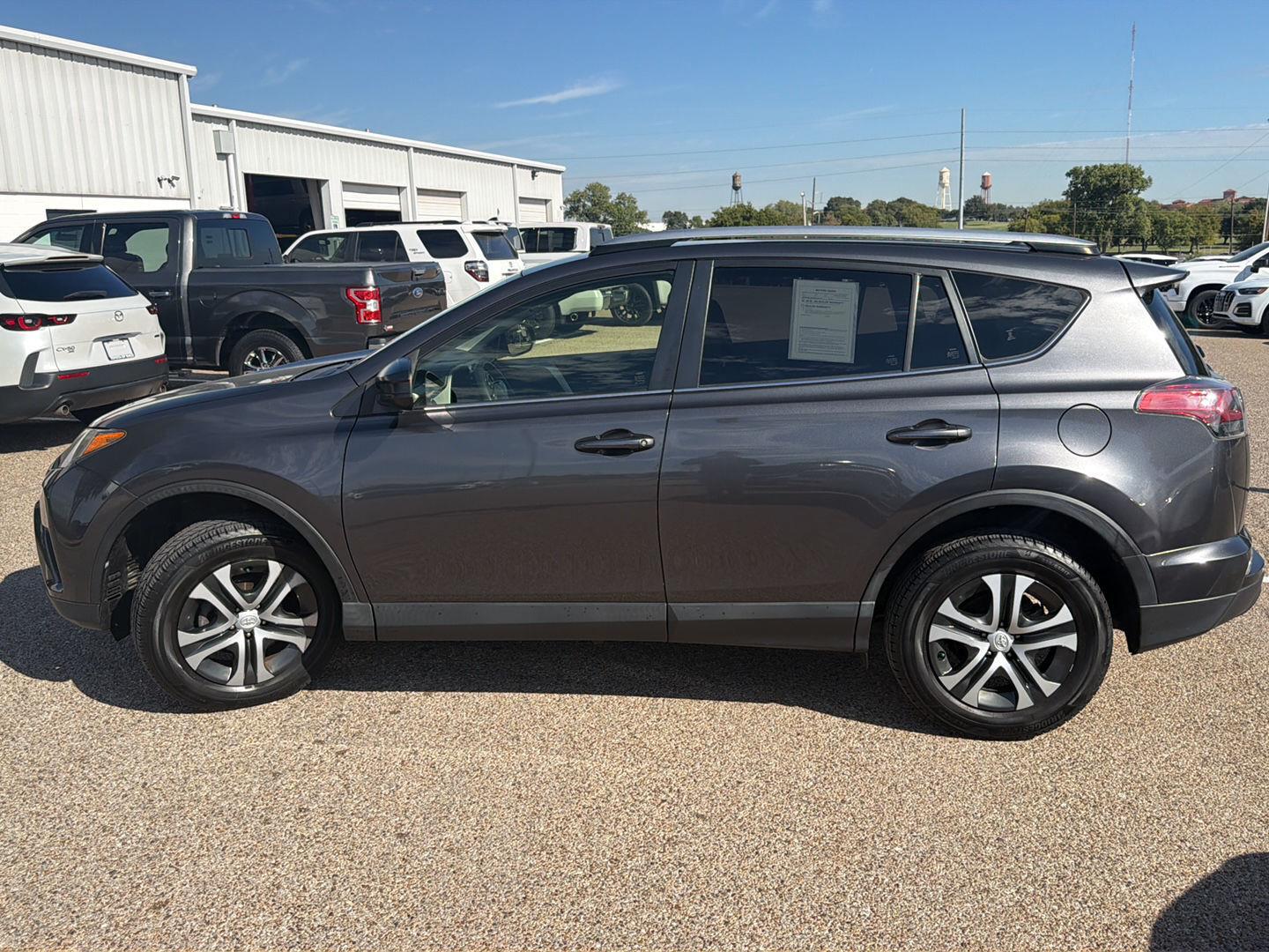 Used 2018 Toyota RAV4 SUV