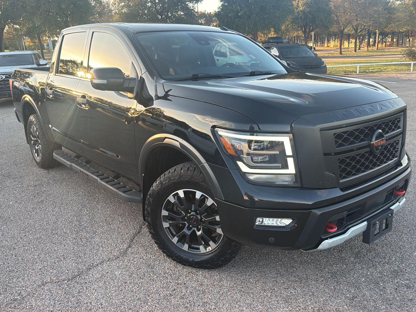 2021 Nissan Titan PRO-4X Crew Cab 4WD