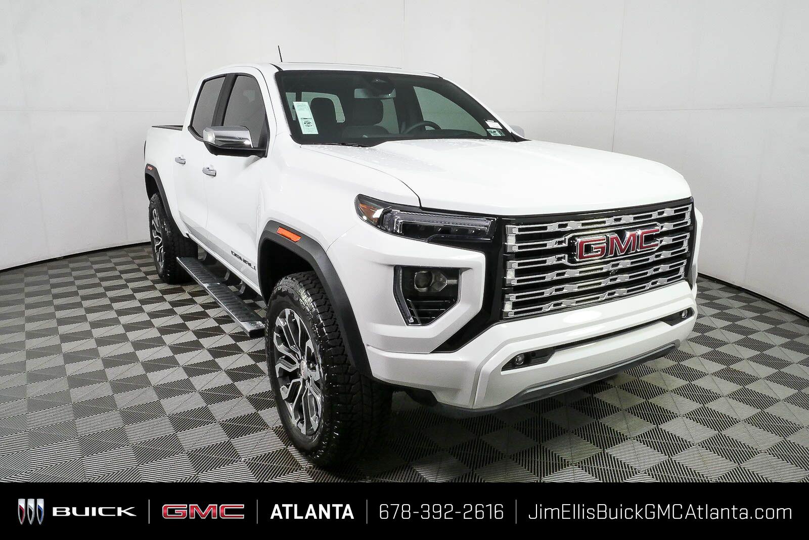 Summit White 2026 GMC Canyon Pickup Truck Four-Wheel Drive 8-Speed Automatic