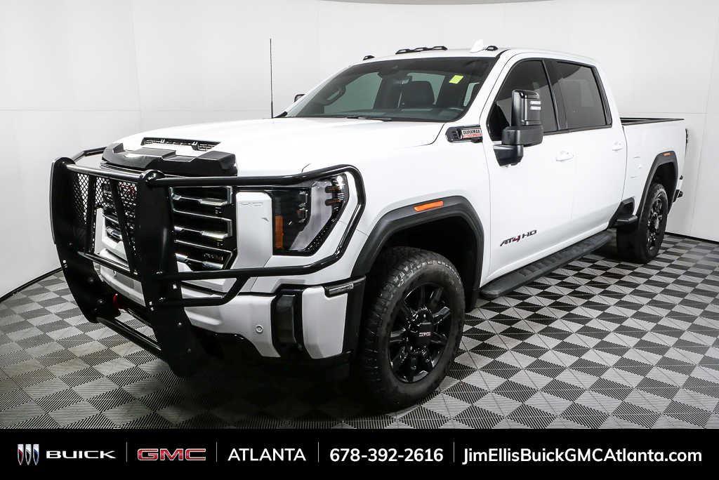 Summit White 2024 GMC Sierra 2500HD Pickup Truck Four-Wheel Drive Automatic