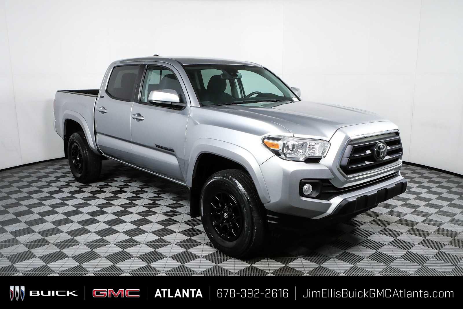 Celestial Silver Metallic 2022 Toyota Tacoma Pickup Truck Four-Wheel Drive Automatic