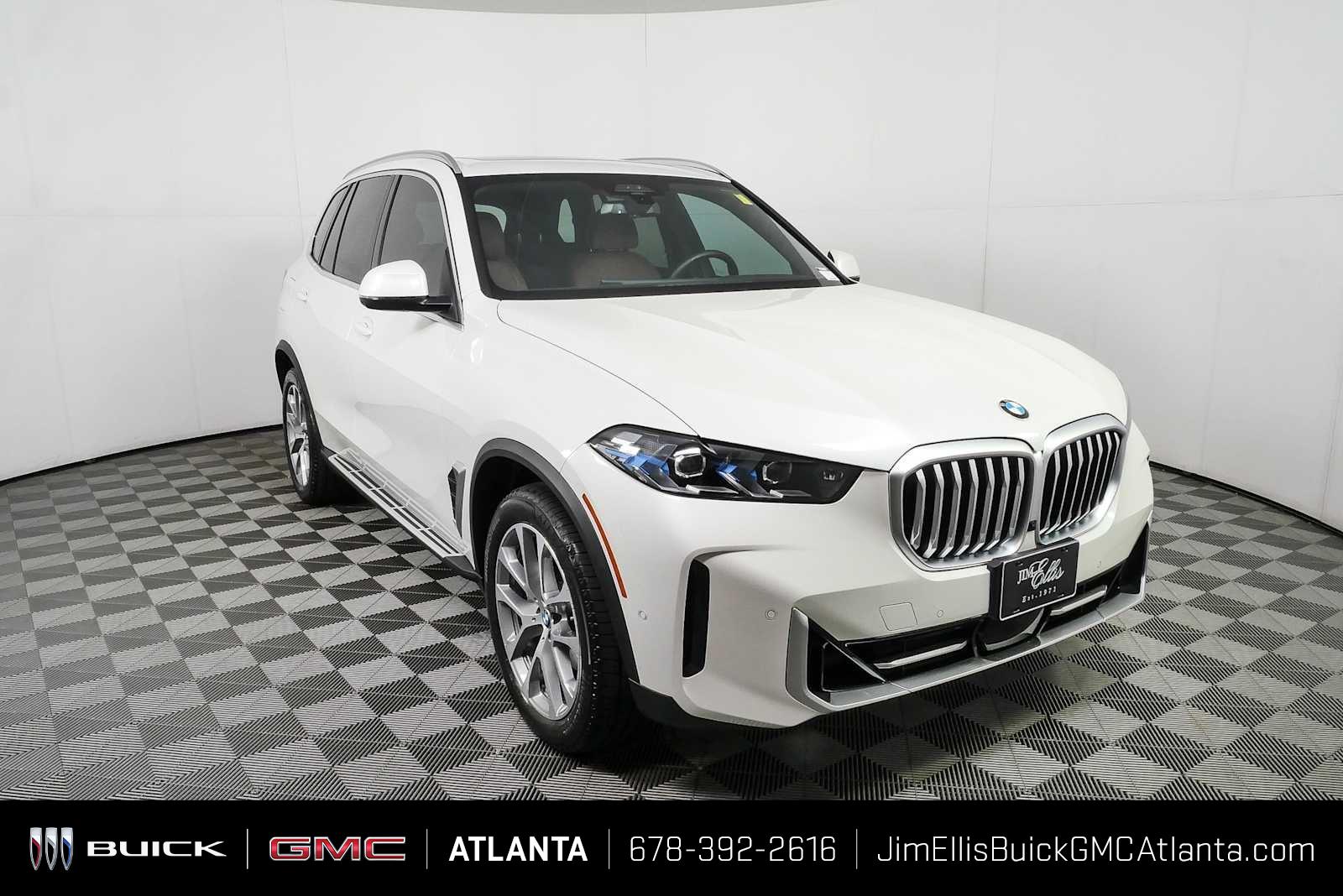 Mineral White Metallic 2026 BMW X5 SUV / Crossover All-Wheel Drive Automatic