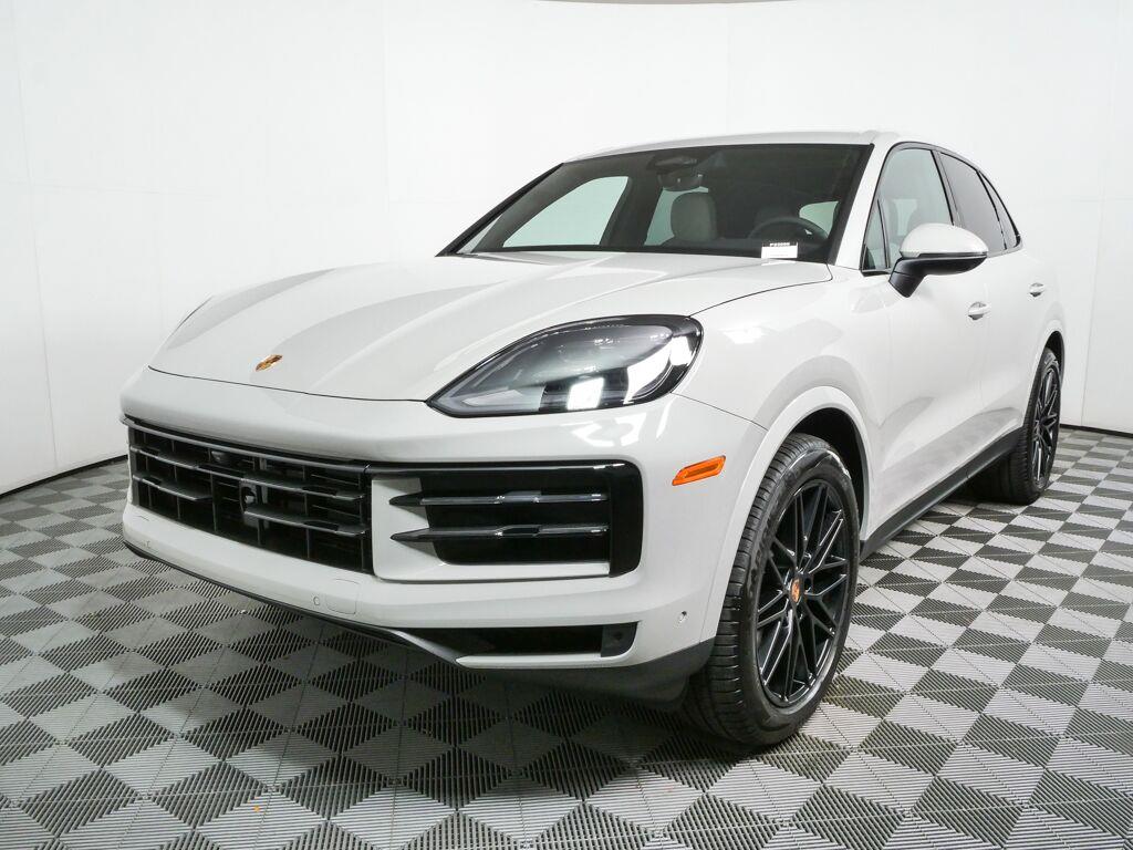 Chalk 2026 Porsche Cayenne SUV / Crossover All-Wheel Drive Automatic