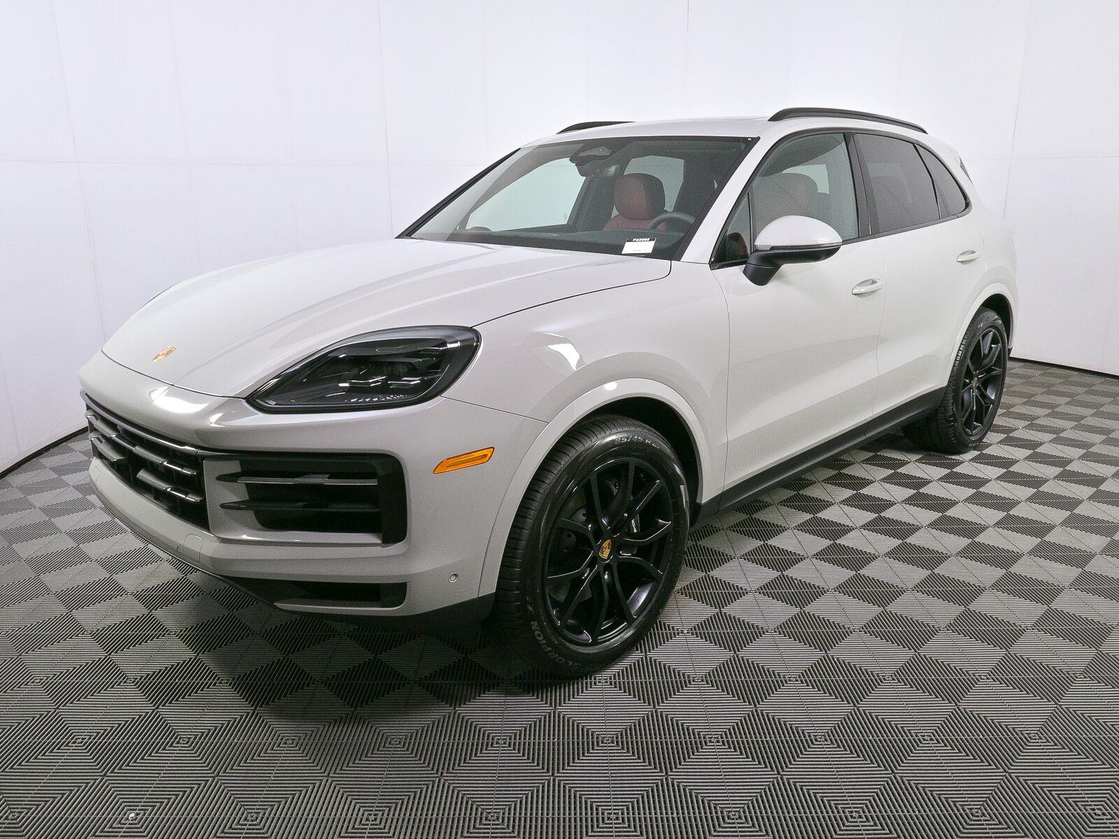 Chalk 2026 Porsche Cayenne SUV / Crossover All-Wheel Drive Automatic