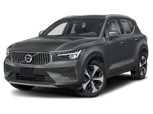 2025 Volvo XC40 B5 Core Bright Theme AWD