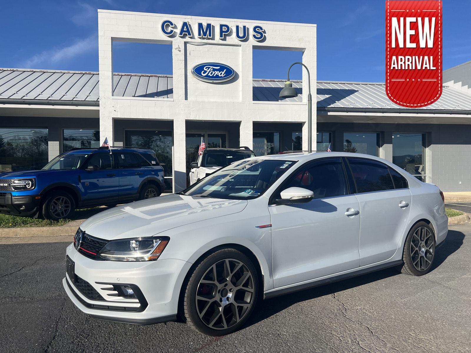 2017 Volkswagen Jetta GLI 2.0T FWD