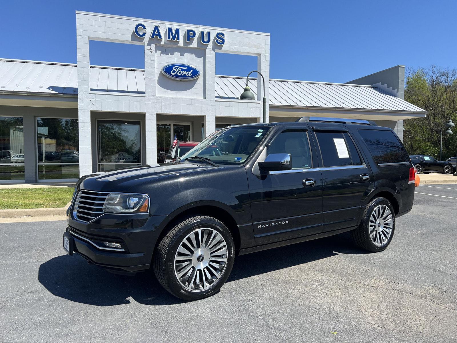 Tuxedo Black Metallic 2015 Lincoln Navigator 4WD SUV / Crossover Four-Wheel Drive 6-Speed Automatic