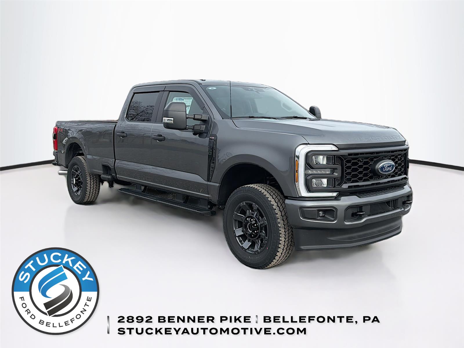 Carbonized Gray 2026 Ford F-250 Super Duty XL Crew Cab 4WD Pickup Truck Four-Wheel Drive Automatic