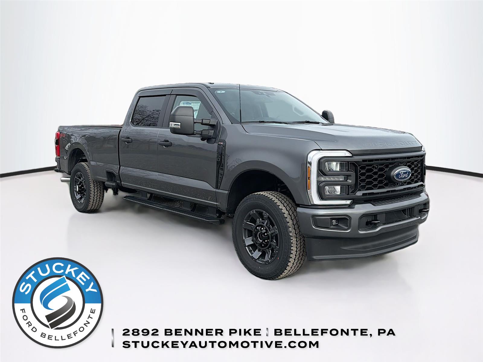 Carbonized Gray 2026 Ford F-250 Super Duty XL Crew Cab 4WD Pickup Truck Four-Wheel Drive Automatic