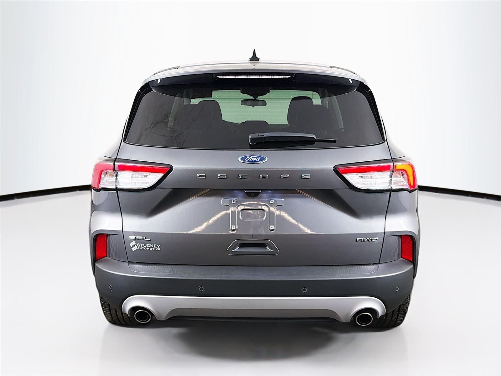 View vehicle photo 6