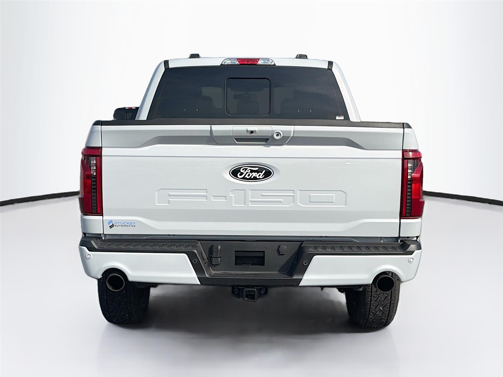 View vehicle photo 6