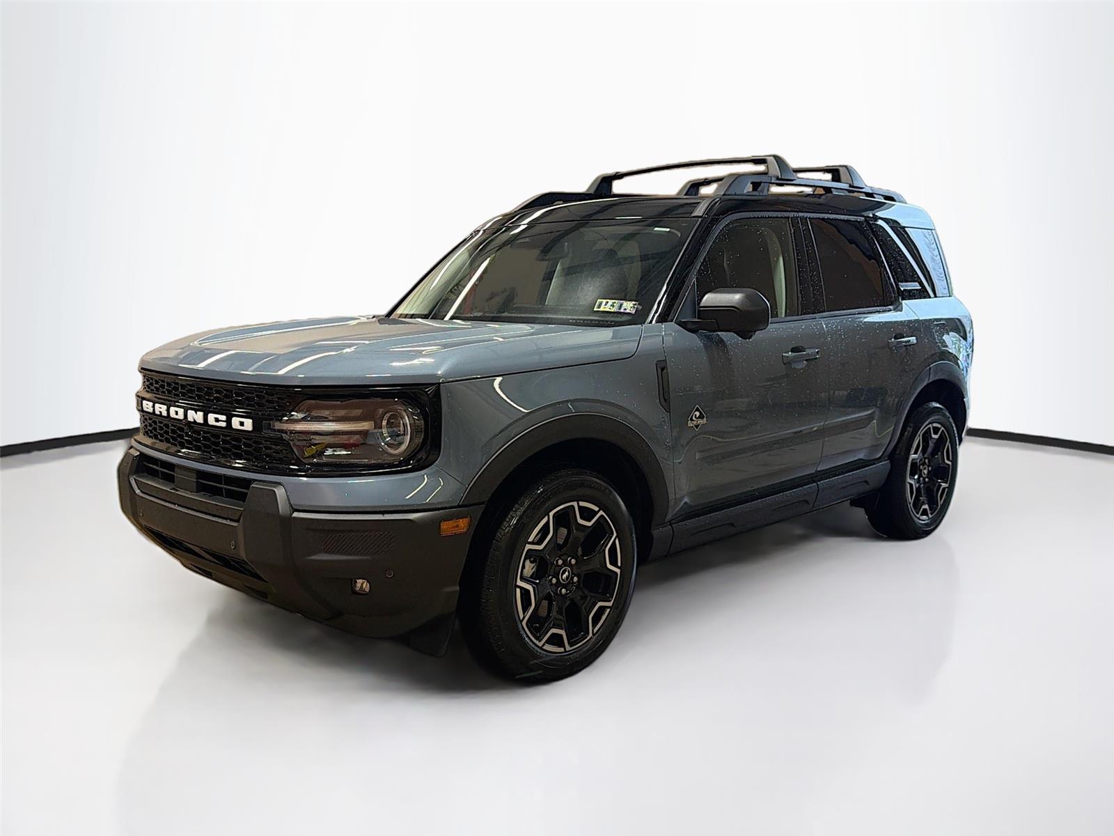 View vehicle photo 3