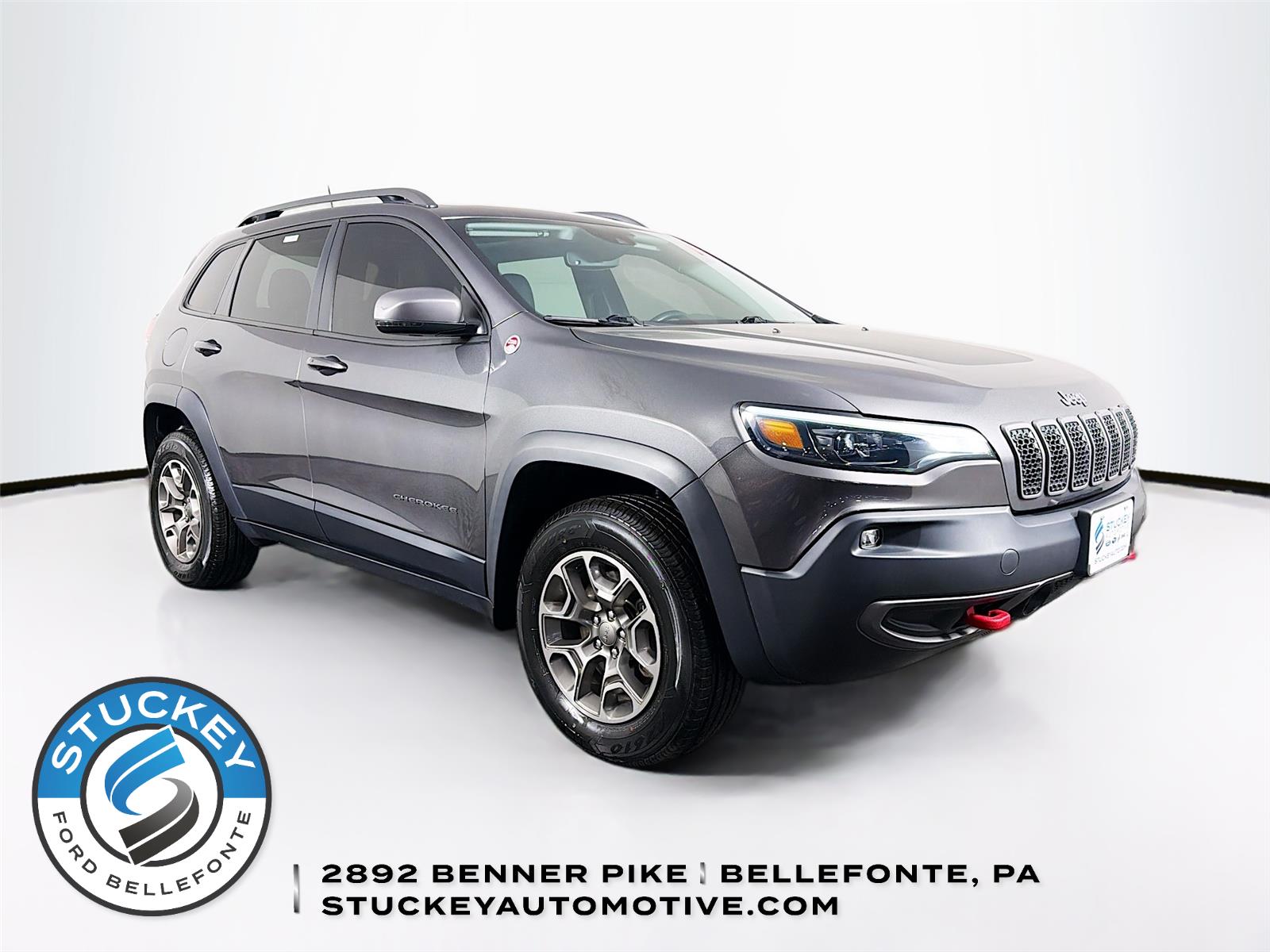 Gray (Granite Crystal Metallic Clearcoat) 2021 Jeep Cherokee Trailhawk 4WD SUV / Crossover Four-Wheel Drive 9-Speed Automatic