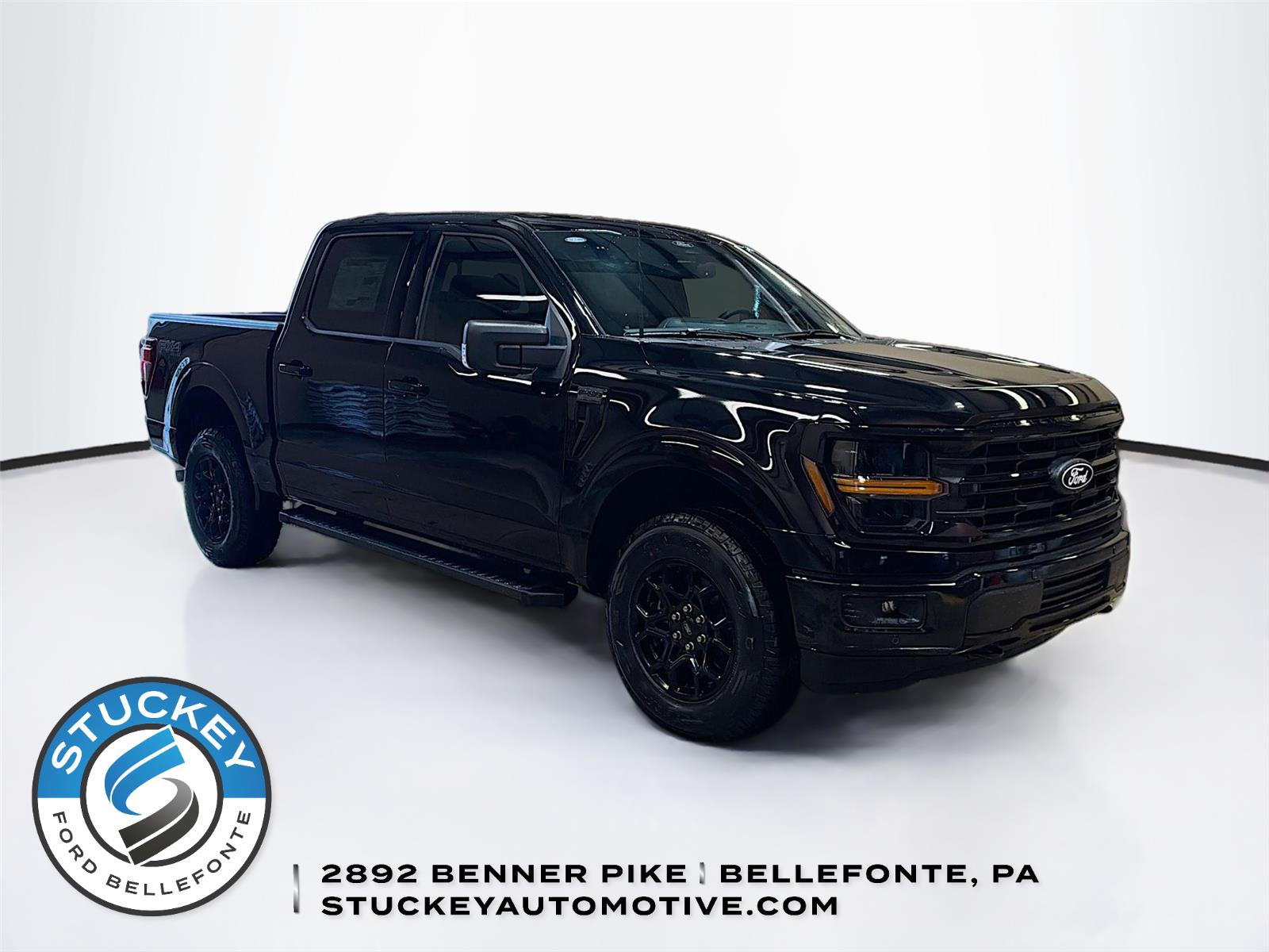 Agate Black Metallic 2026 Ford F-150 XLT SuperCrew 4WD Pickup Truck Four-Wheel Drive Automatic