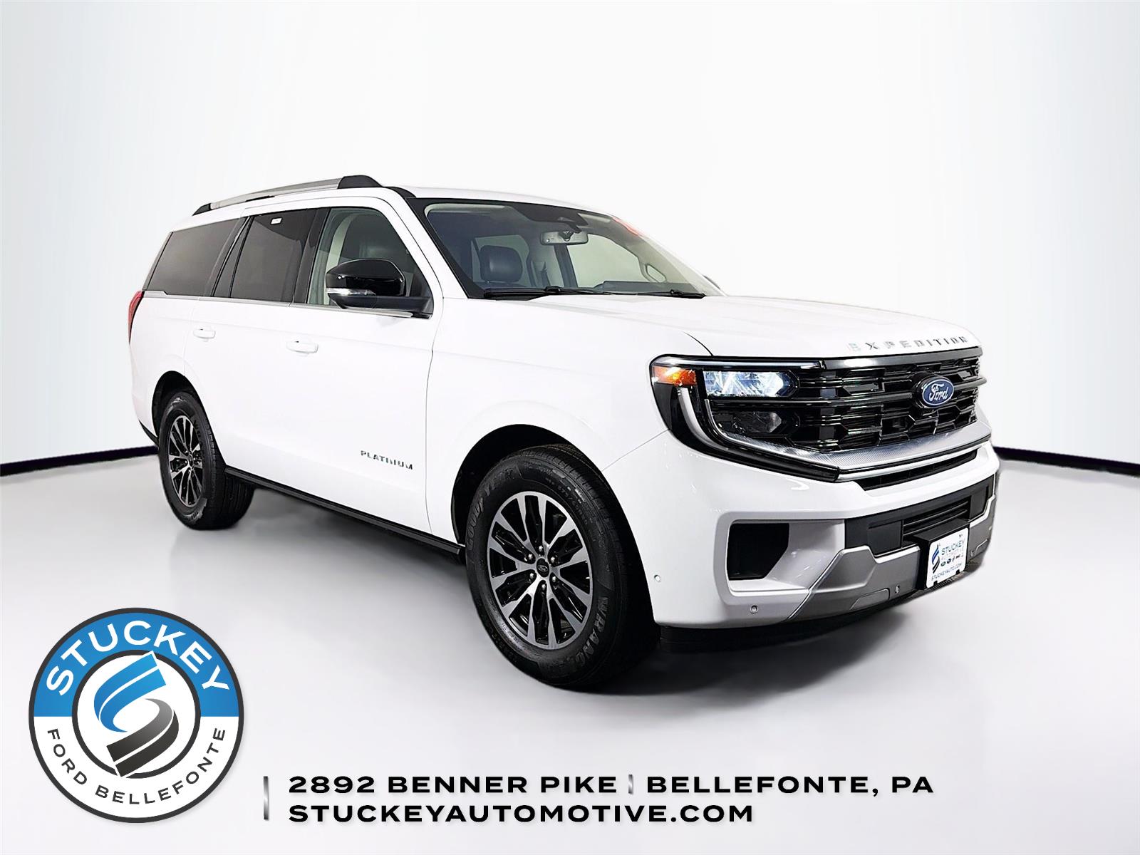 White 2025 Ford Expedition Platinum 4WD SUV / Crossover Four-Wheel Drive Automatic