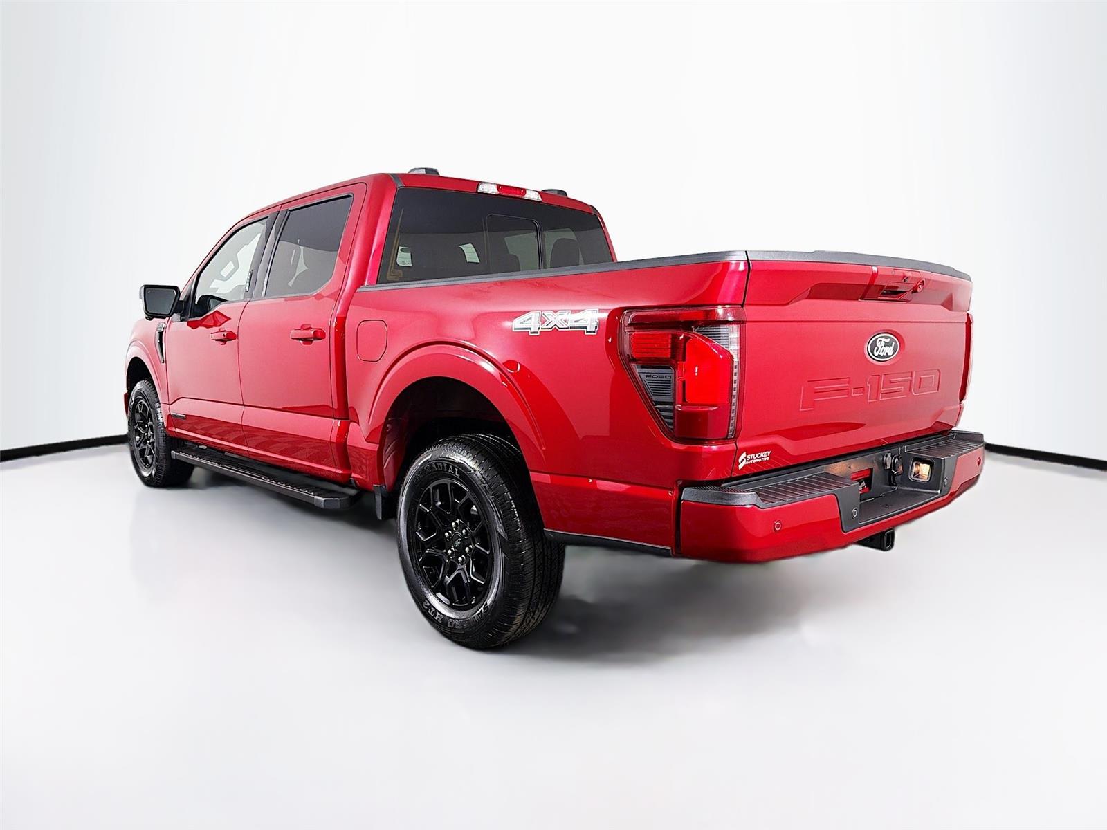 View vehicle photo 5