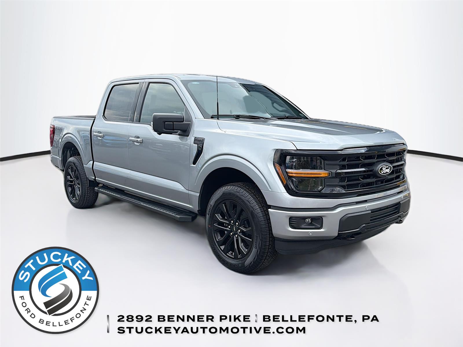 Iconic Silver 2026 Ford F-150 XLT SuperCrew 4WD Pickup Truck Four-Wheel Drive Automatic