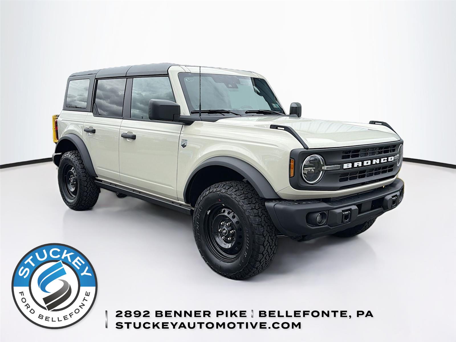 Desert Sand 2026 Ford Bronco SUV / Crossover Four-Wheel Drive 7-Speed Manual