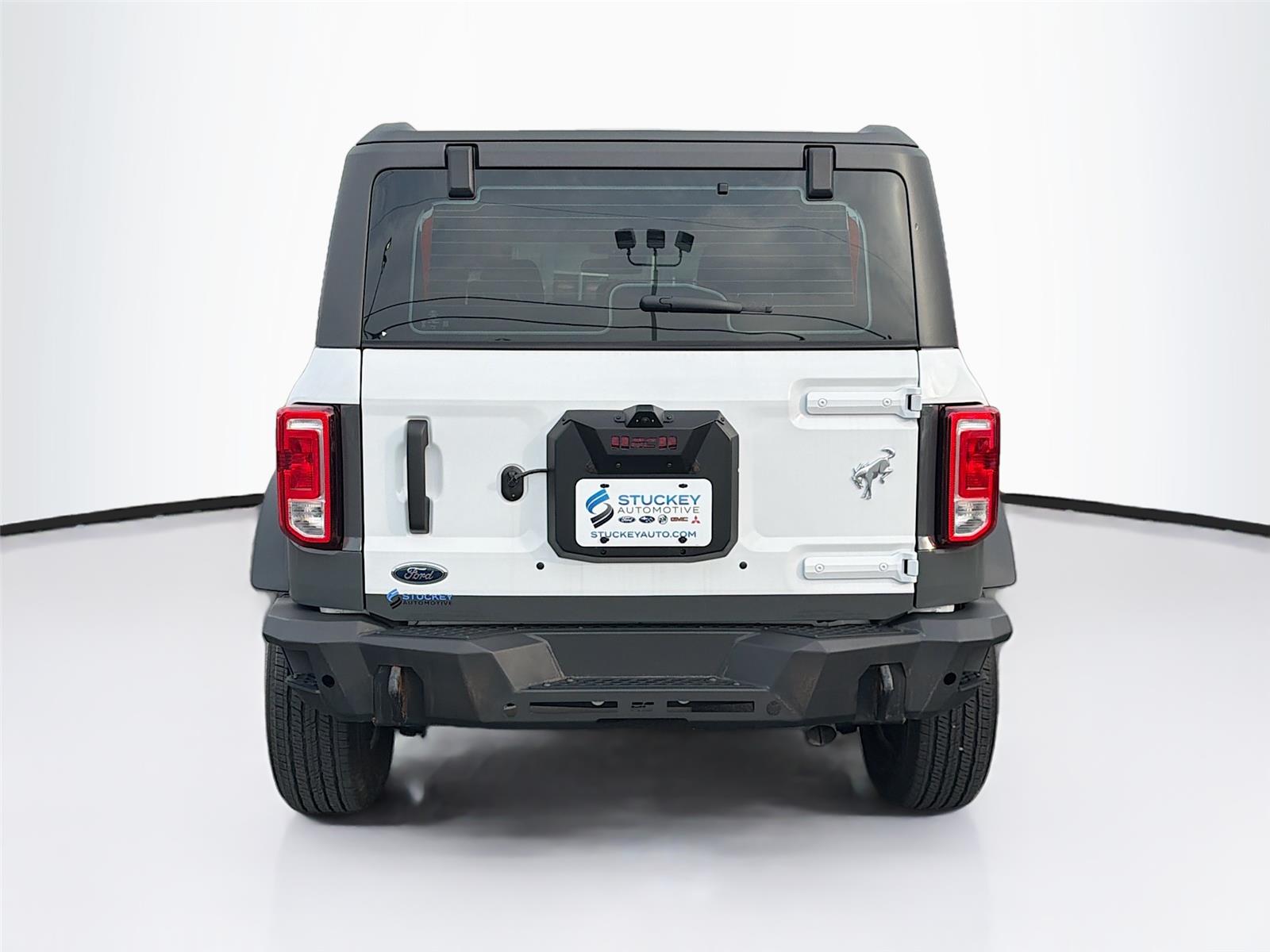 View vehicle photo 6