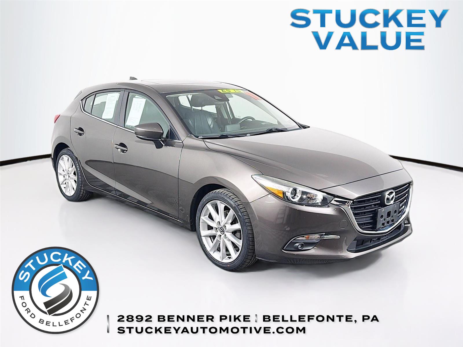 Machine Gray Metallic 2017 Mazda MAZDA3 Grand Touring Hatchback Hatchback Front-Wheel Drive Automatic