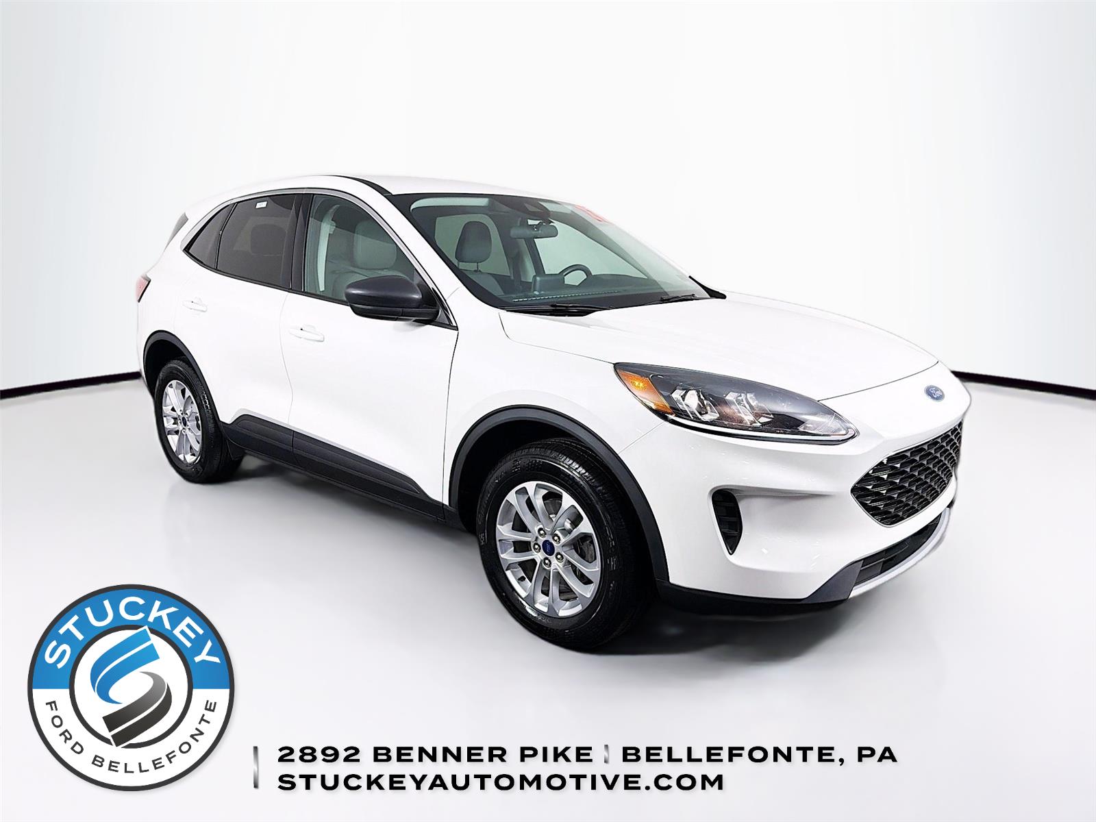 Star White Metallic Tri-Coat 2022 Ford Escape SE AWD SUV / Crossover All-Wheel Drive 8-Speed Automatic