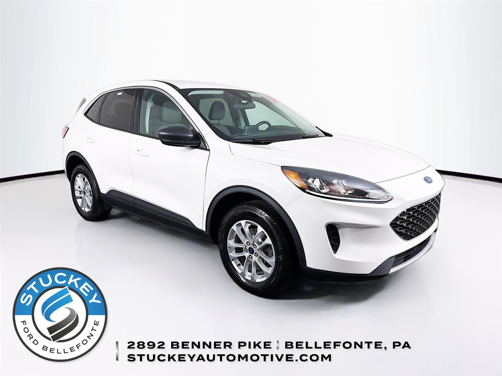 Star White Metallic Tri-Coat 2022 Ford Escape SE AWD SUV / Crossover All-Wheel Drive 8-Speed Automatic