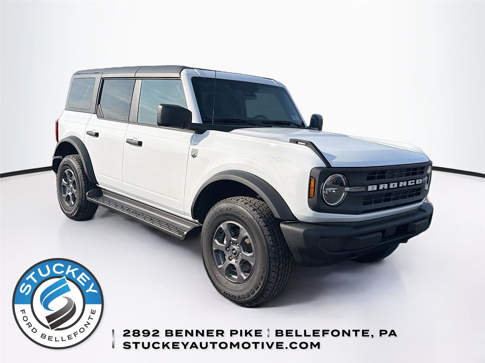 Oxford White 2026 Ford Bronco SUV / Crossover Four-Wheel Drive Automatic
