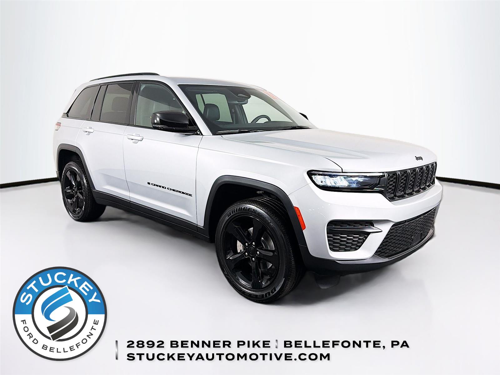 Silver Zynith 2023 Jeep Grand Cherokee Altitude 4WD SUV / Crossover Four-Wheel Drive 8-Speed Automatic