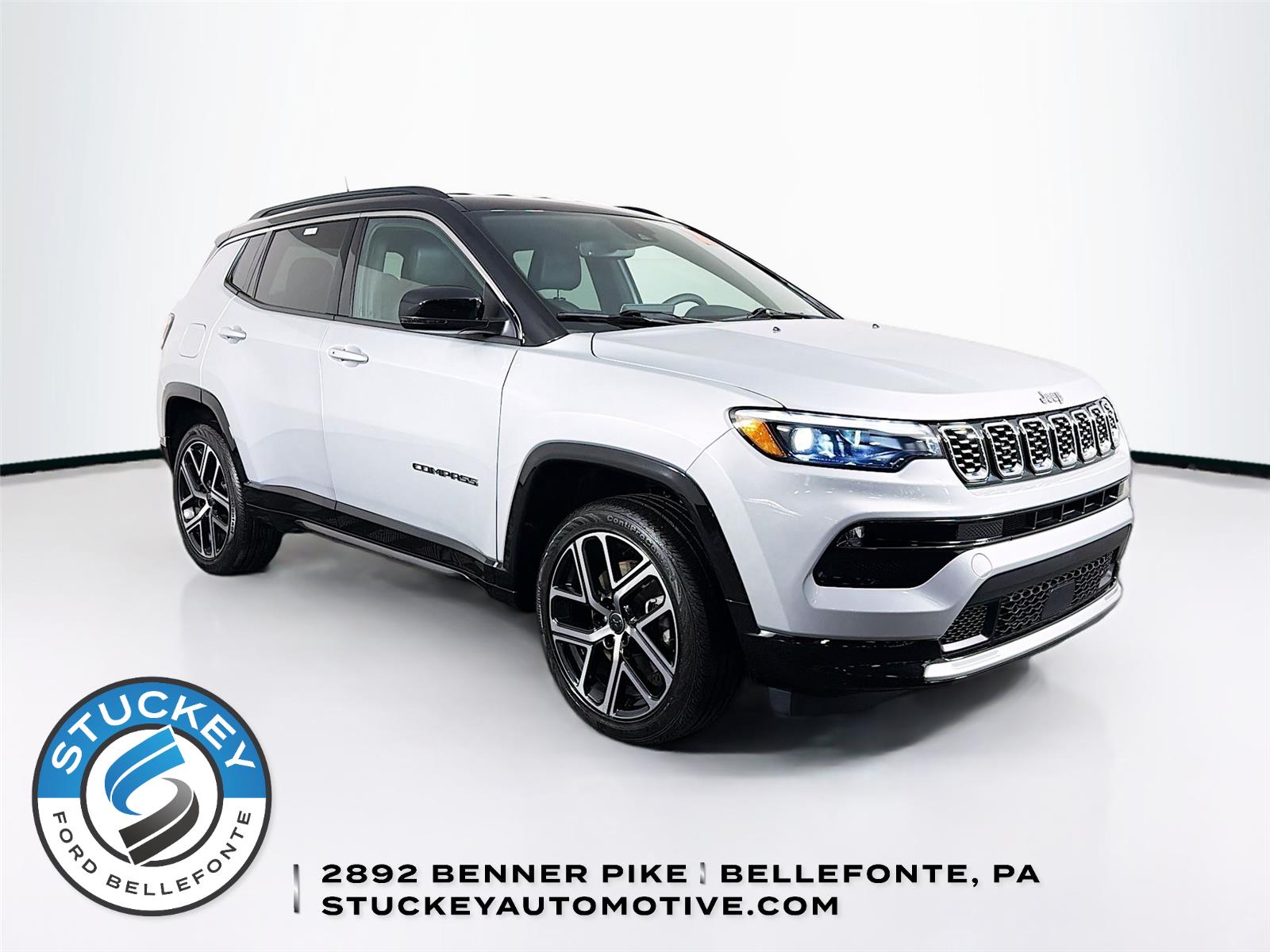 Silver Zynith Metallic Clearcoat 2025 Jeep Compass Limited 4WD SUV / Crossover Four-Wheel Drive 8-Speed Automatic