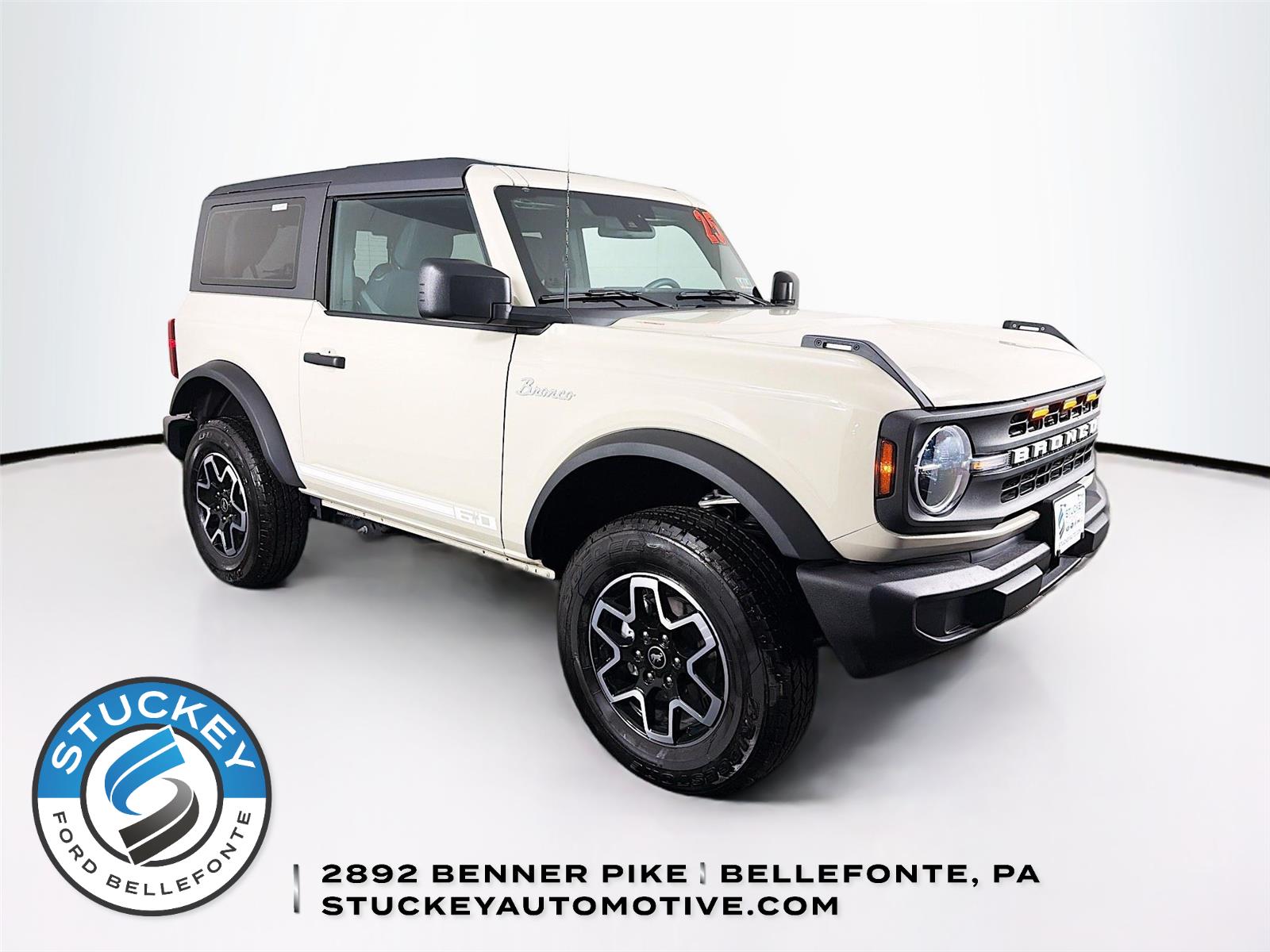 Desert Sand 2025 Ford Bronco 2-Door 4WD SUV / Crossover Four-Wheel Drive Automatic