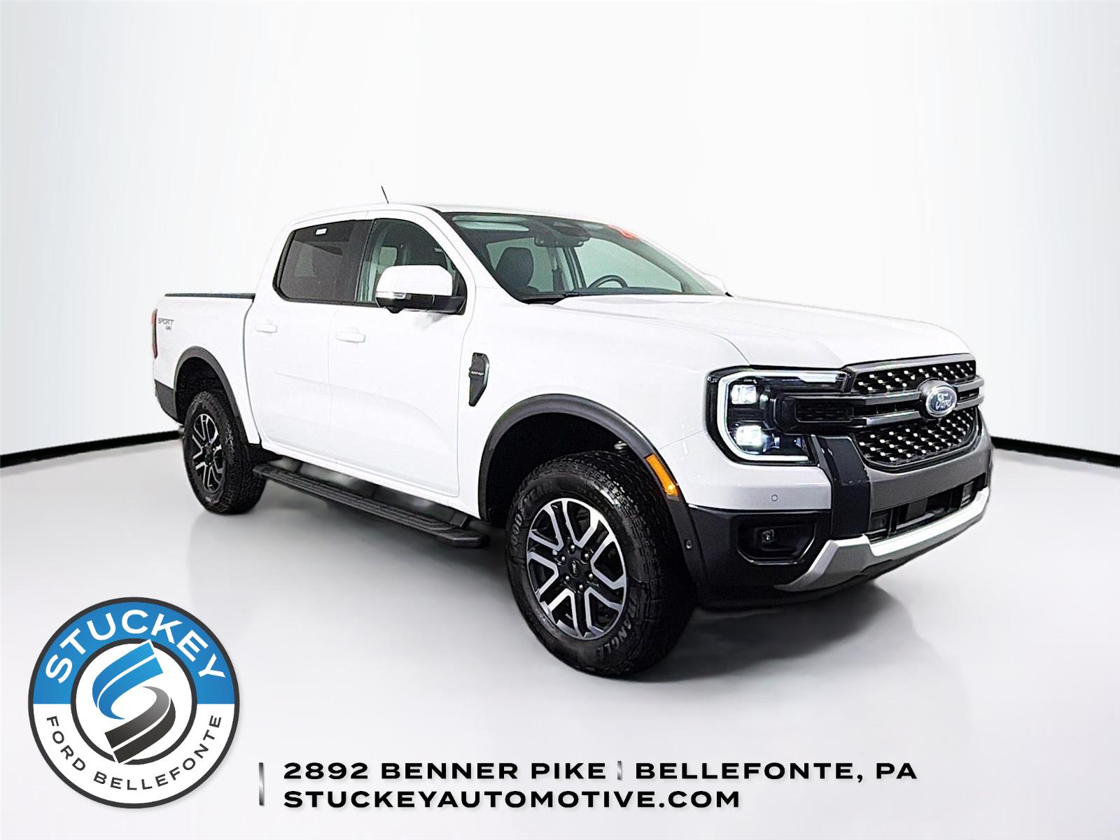 Oxford White 2024 Ford Ranger Lariat SuperCrew 4WD Pickup Truck Four-Wheel Drive Automatic