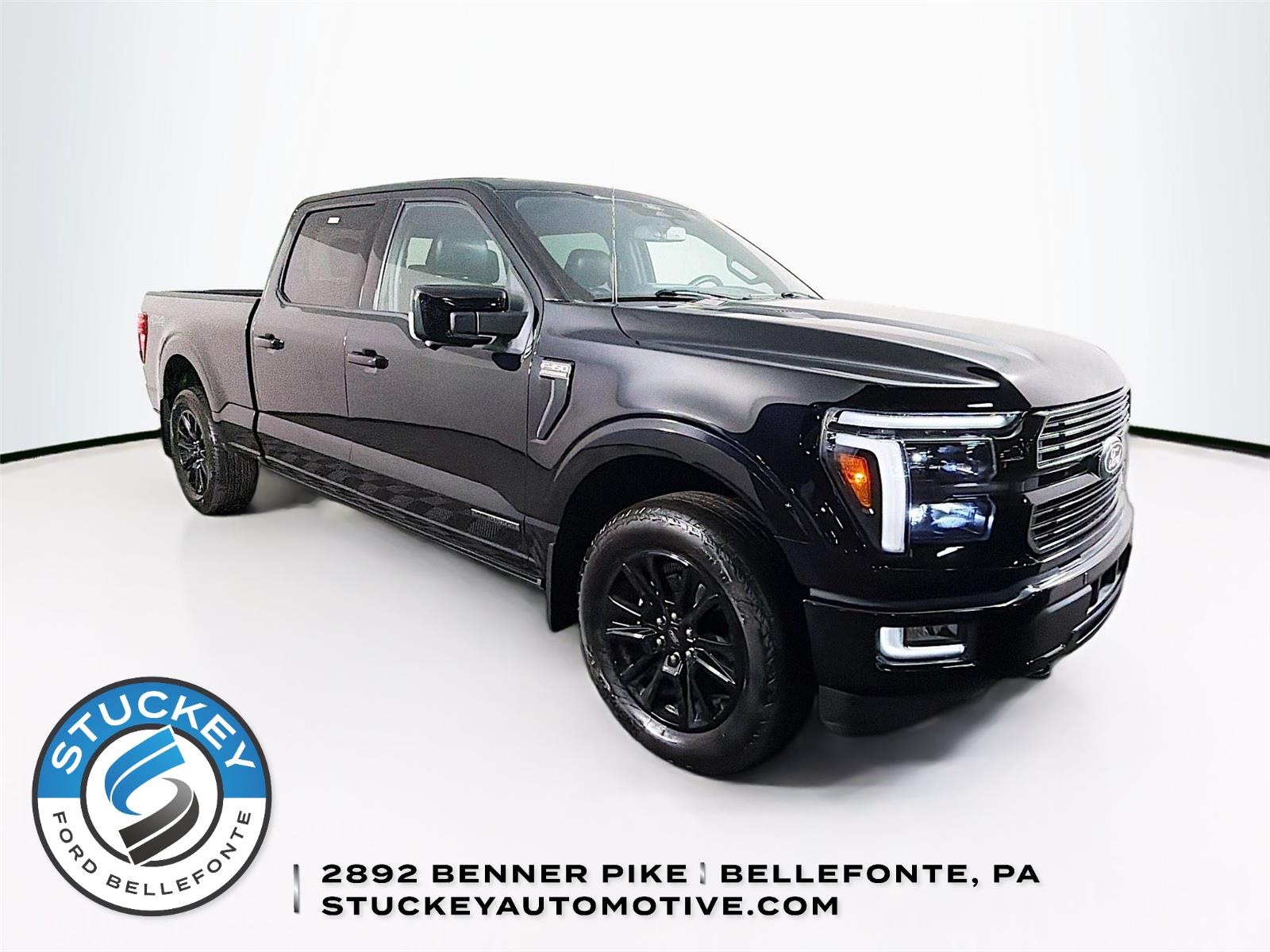 Agate Black 2024 Ford F-150 Platinum SuperCrew 4WD Pickup Truck Four-Wheel Drive Automatic